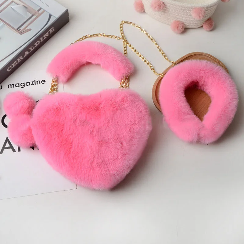 

2021 New Women'S Hair Set High Imitation Rabbit Hair Cross Love Bag With The Same Color Hairpin Fashion