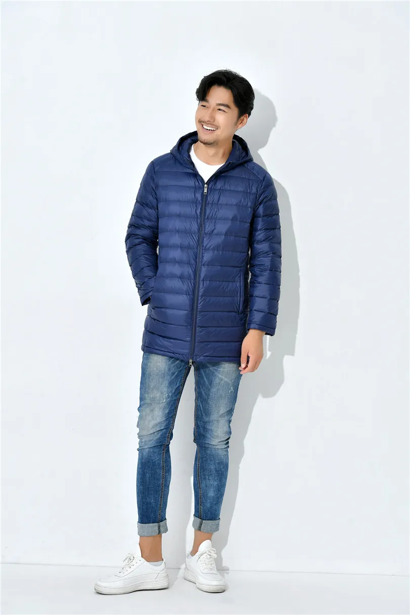 Мужская куртка пуховик на утином пуху с капюшоном ветронепроницаемая теплая