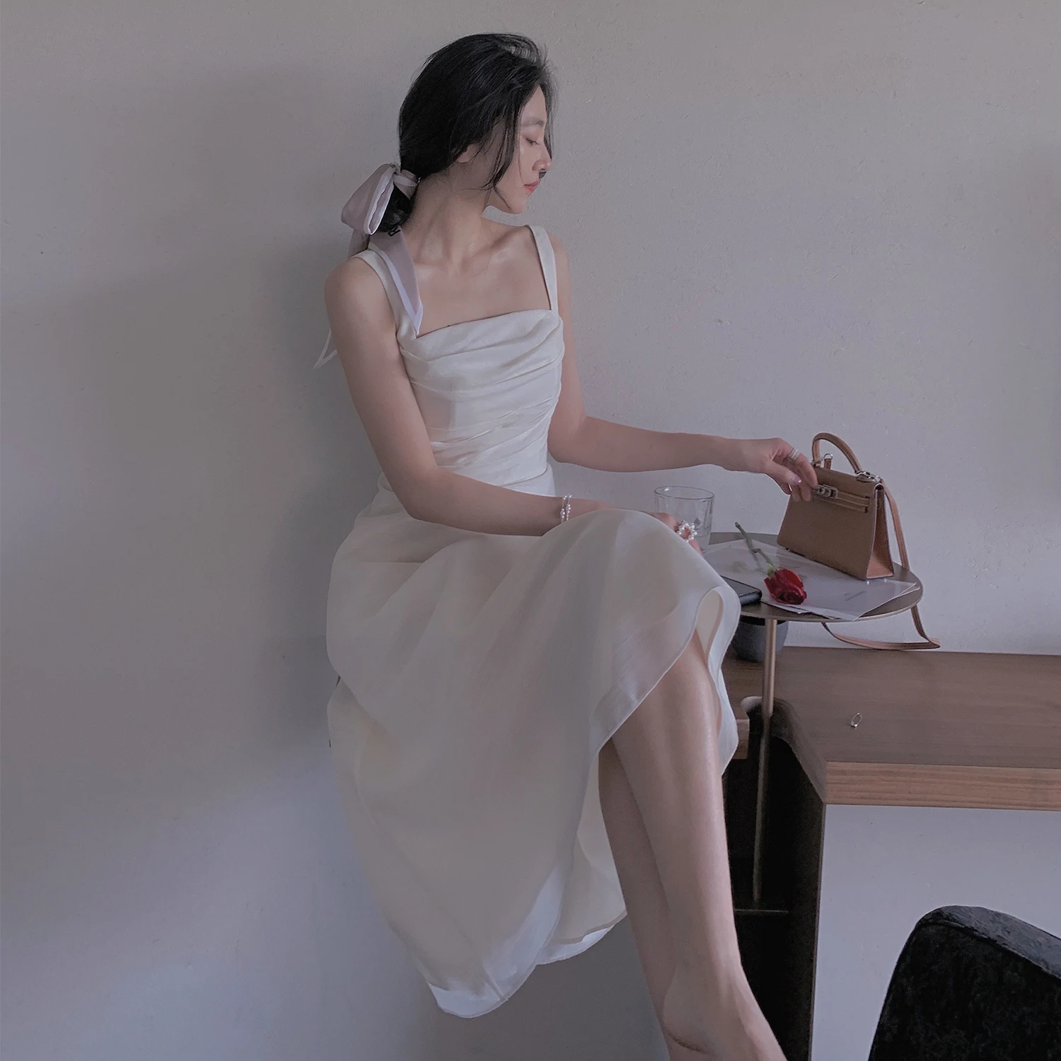 

New square neck dress with suspender design small group summer French style waist closing A-line long skirt