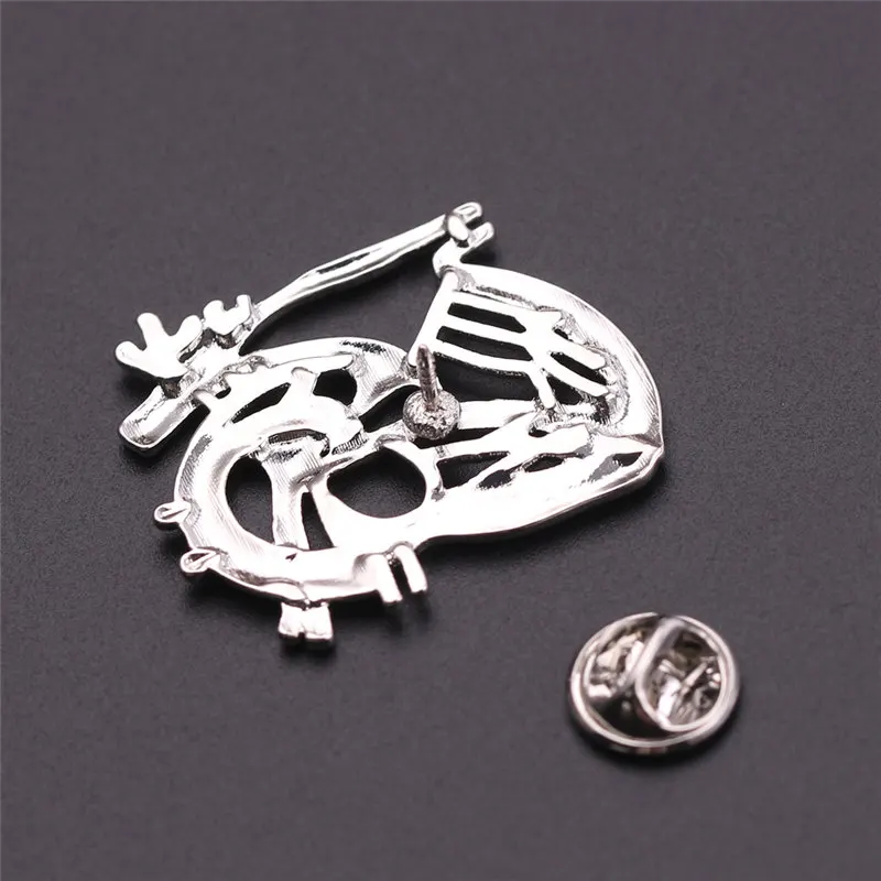 Позолоченные ювелирные изделия подарок новые брошь в форме сердца булавка