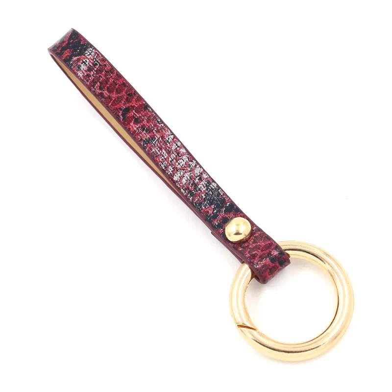 

2021 Trendy Simple Snake Skin PU Leather 3.5 cm Gold Alloy Ring Keychain Women's Fashion Key Holder Birthday Gift Wholesale
