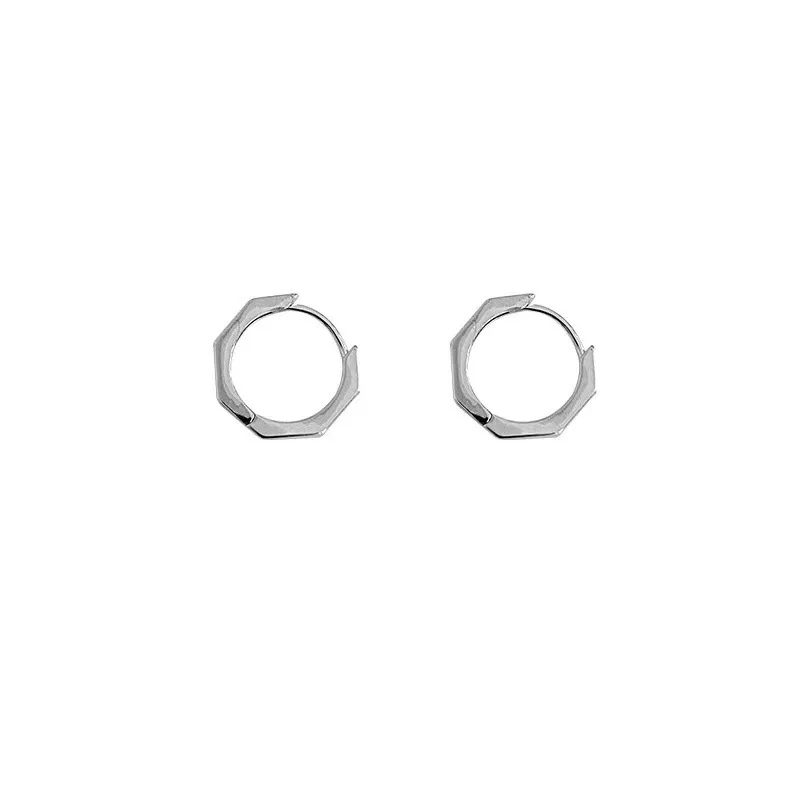 Женские круглые серьги-кольца с бриллиантами в стиле ретро