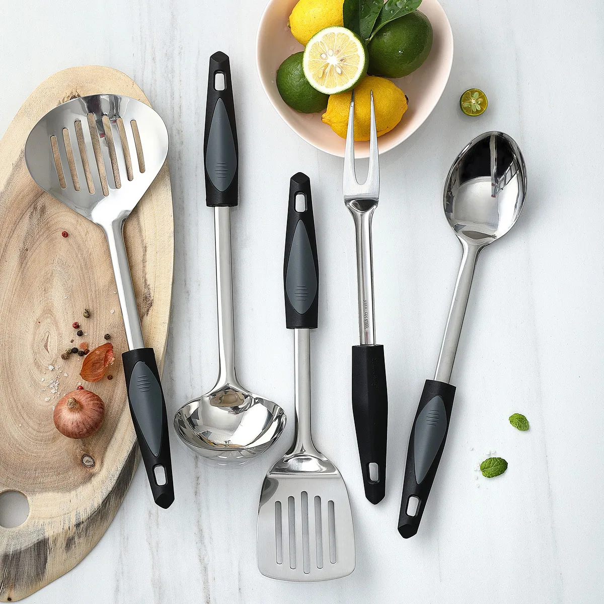 Набор кухонной посуды из 6 предметов с направляющей баром скиммером вилкой