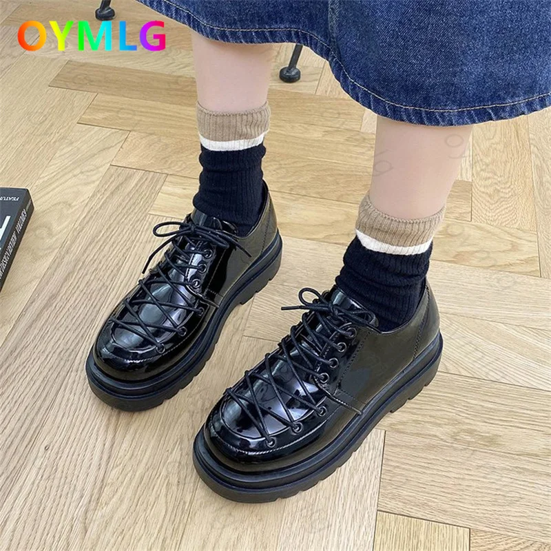 

Deep-mouth single shoes women's autumn 2021new fashion platform platform shoes lace up casual students black small leather shoes