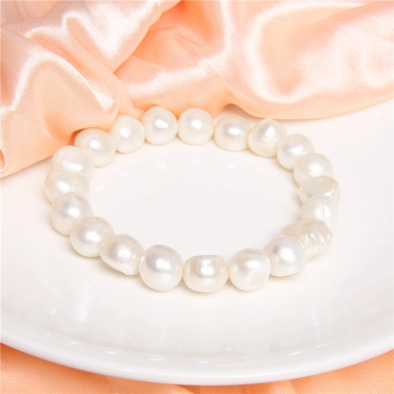 Женская цепочка с натуральным жемчугом в стиле барокко эластичная из