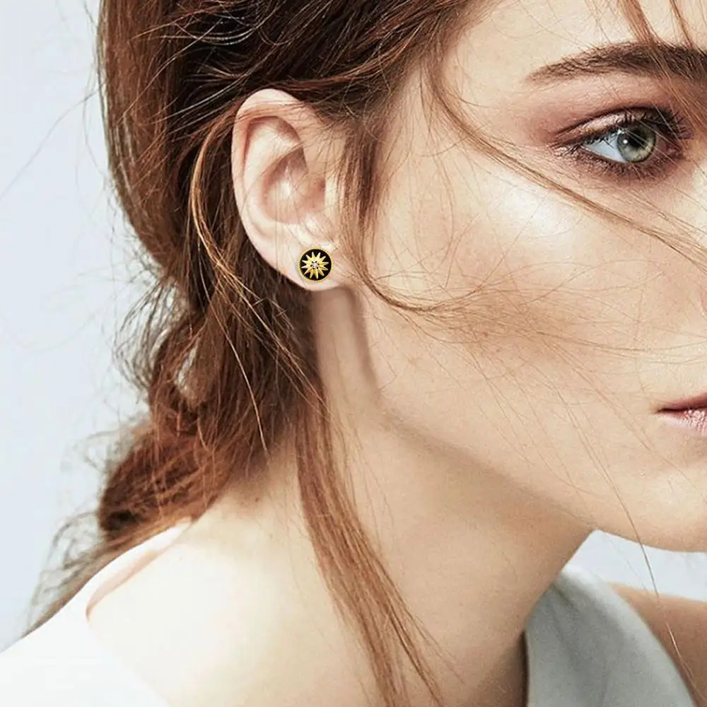 Серьги гвоздики женские круглые из серебра 925 пробы с фианитом 3