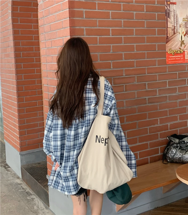 

Casual top blue and white plaid loose long-sleeved sunscreen plaid shirt 2021 summer fashion women's clothing