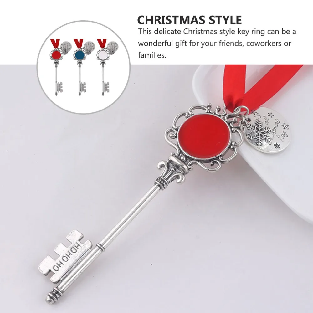 

3pcs Xmas Keychain Pendant Key Hanging Ornament Alloy Key Decor (Assorted Color)