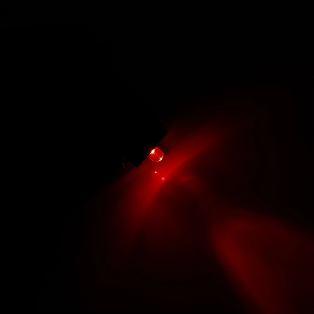 Мини Фонарь велосипедный на батарейках CR1025 со светодиодной подсветильник