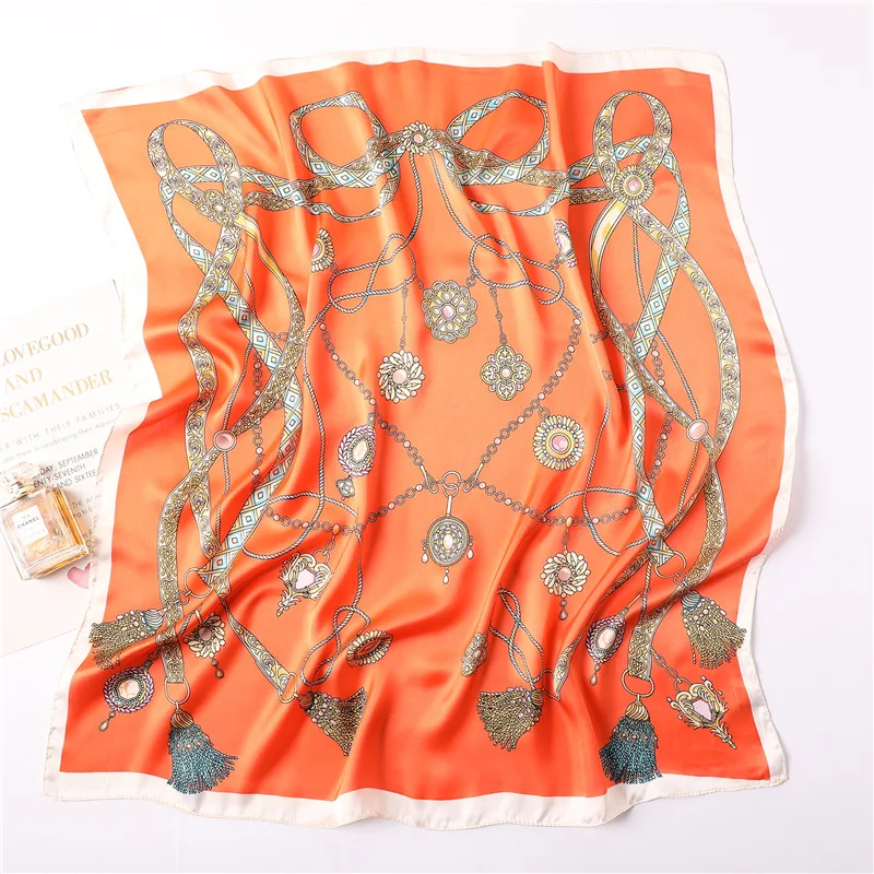 

2021 Spring Silk Women Square Scarf Neck Foulard Shawls Warps Lady Fashion Chain Flora Print Head Band HandKerchief Bandana 70cm