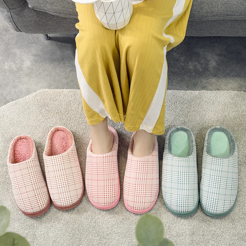 

Plush Lattice Pattern Non-slip Indoor Slippers Soft Stuffed Keep Warm Home Floor Shoes couple Winter Flip Flops Toy Dropshipping