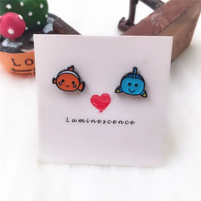 EUPNHY 1 пара гипоаллергенные милые Мультяшные серьги рыбки пирсинг серьги-гвоздики