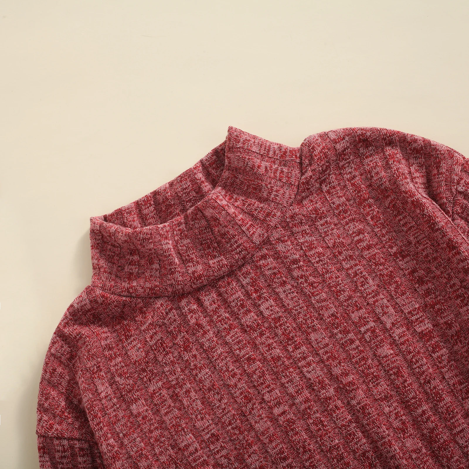 Пуловер детский однотонный с высоким воротником на возраст 2-7 лет | Детская