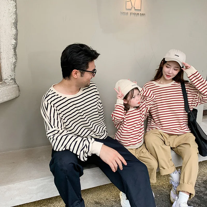 

Parent-child Sports Leisure Suit Spring and Autumn Period and the Mother and Daughter Casual Sets