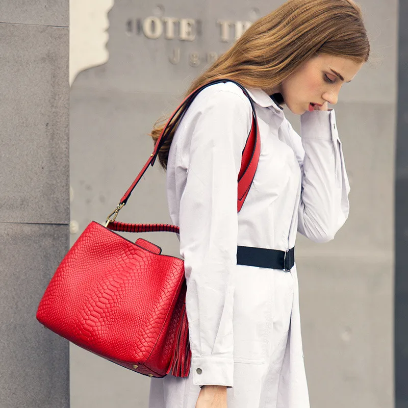 2019 модная женская сумка высокого качества из воловьей кожи с крокодиловым узором