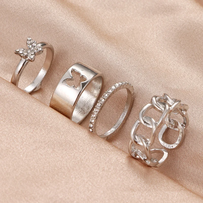 

2021 Vintage Gothic Chunky Chain Rings for Women Hip Hop Silver Color Butterfly Hollow Finger Ring Fashion Streetwear Jewelry