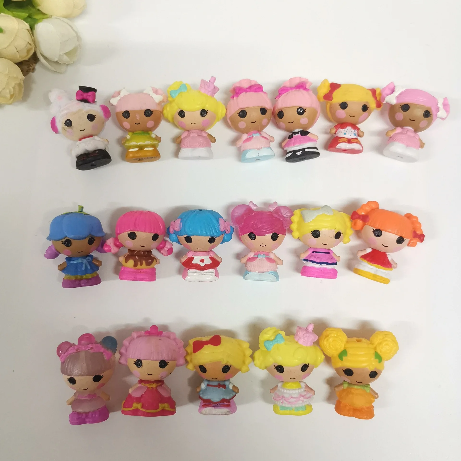 Кукла счастливого ангела MGA MINI LALALOOPSY 8 шт. 3 4 см Высококачественная Капсульная