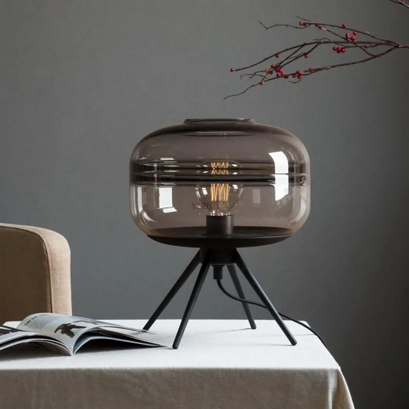 Скандинавская короткая креативная стеклянная настольная лампа для учебы