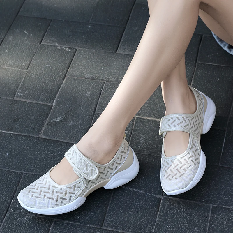 2021 Spring Women Flats Shoes Mesh Breathable Moccasins Women Boat Shoes Lightweight Casual Tenis Loafers Outdoor Walking Shoes