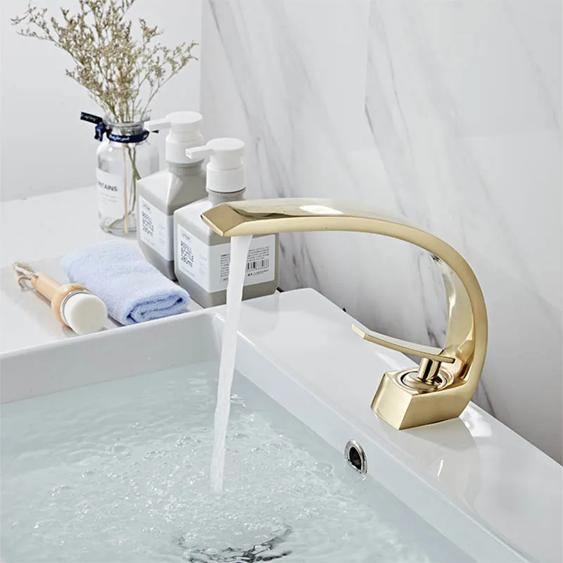 

Золотой шар латунь черная Ванная комната бассейна кран с одной ручкой отверстие смеситель для умывальника смеситель холодной и горячей вод...