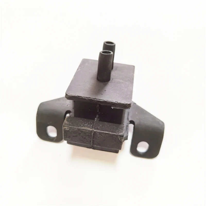 Двигательная амортизационная подушка 1001101A-K00 для Great Wall Haval H3/H5 4g63/4G64/4G69 Engine foot rubber pier on.