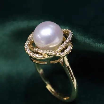 

Bread pearl round freshwater pearl ring Zircon crystal gem Jewellery