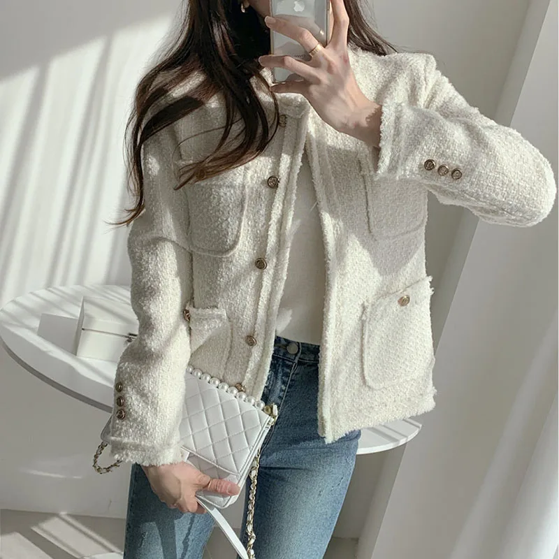 

Женское твидовое короткое пальто, элегантная однобортная Дизайнерская куртка во французском стиле с круглым вырезом и бахромой, с множеств...