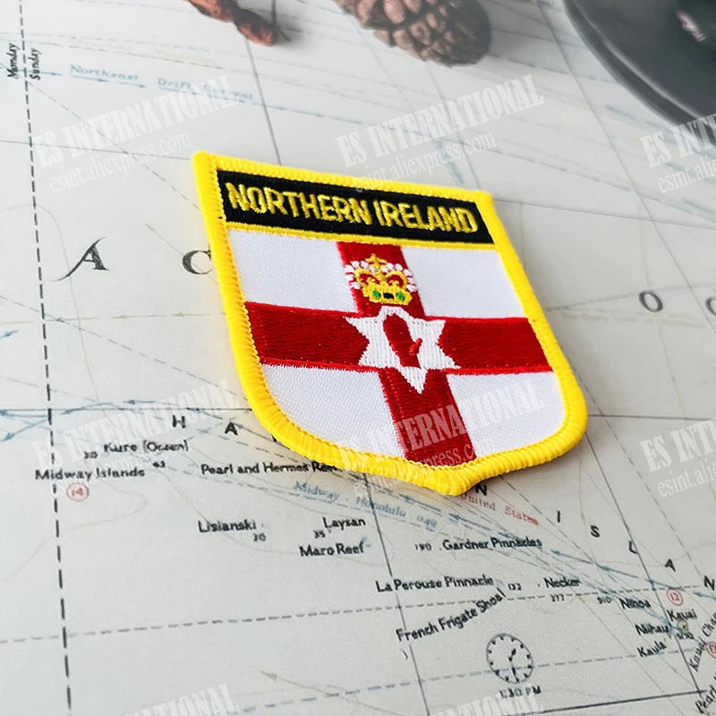 Вышивка с изображением национального флага Северной Ирландии | Дом и сад