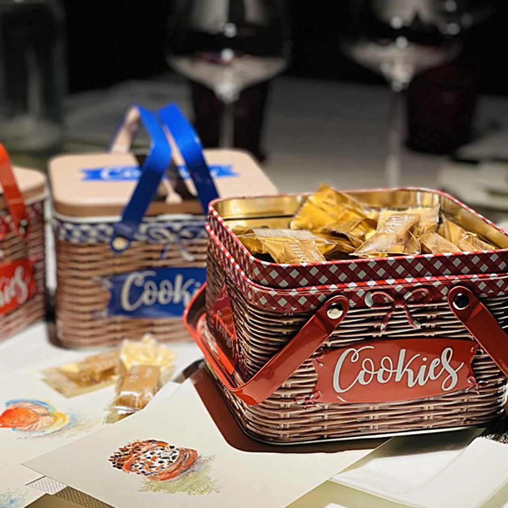 

Handheld Candy Biscuit Storage Box Large Capacity Cookie Packaging Candy Box Wedding Christmas Party Desserts Container Gift Box