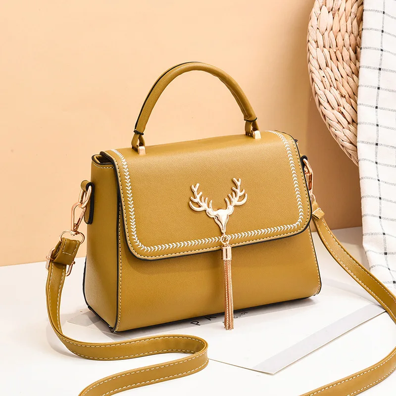 

2020 New Trendy Women's Handbag Fashion Casual Shoulder Messenger Female Bag Trendy All Match Small Square Bag for Girls