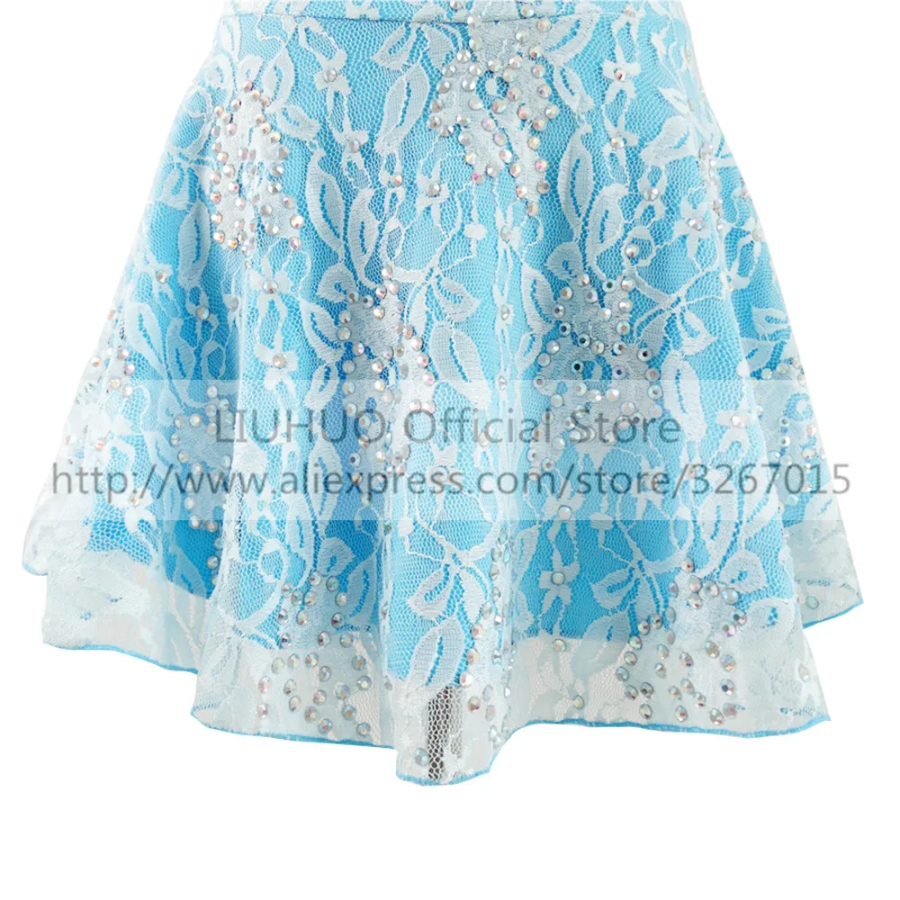 Платье для фигурного катания женское светло голубое и белое кружевное