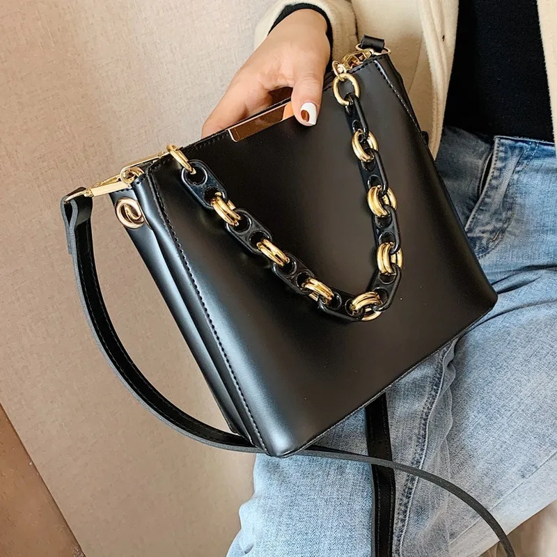 

2021 Spring New Wave Korean Version of The Shoulder Messenger Bag Simple Texture Retro Bucket Bag High-quality Portable Female