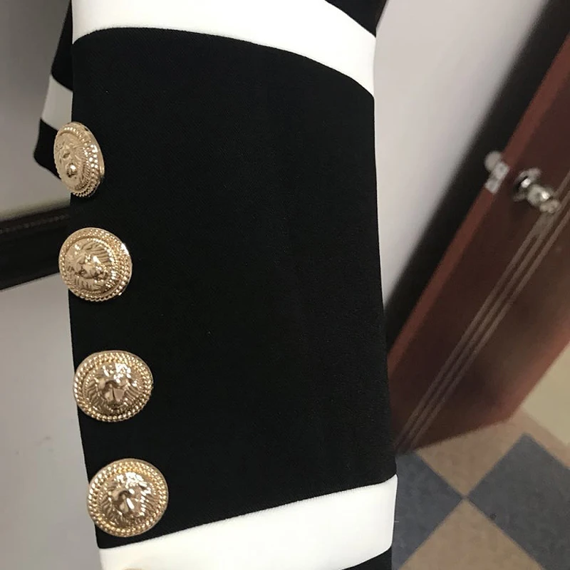 

HIGH STREET New Fashion 2021 Designer Blazer Women's Classic Black White Color Block Metal Buttons Blazer Jacket Outer Wear