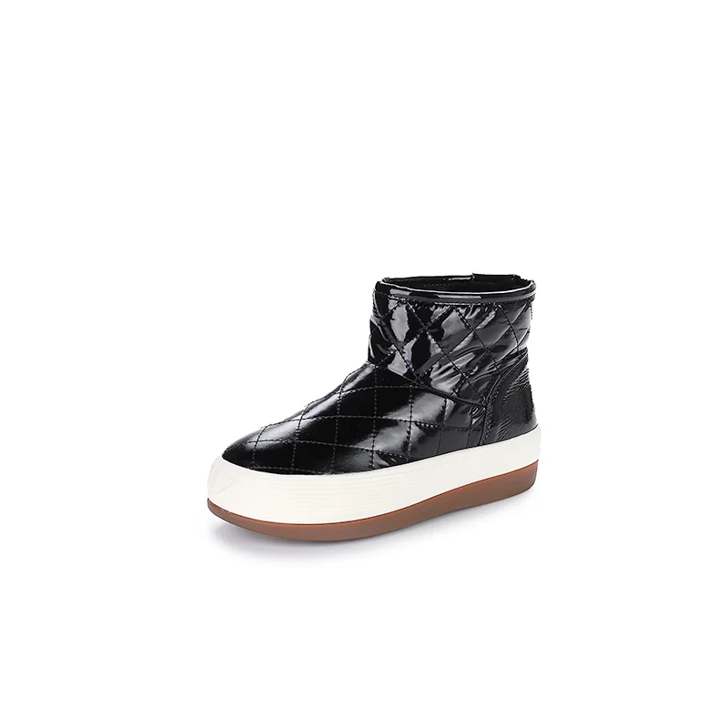 

Leather increased female boots 2020 winter new sports women's booties wool warm and comfortable snow boots.