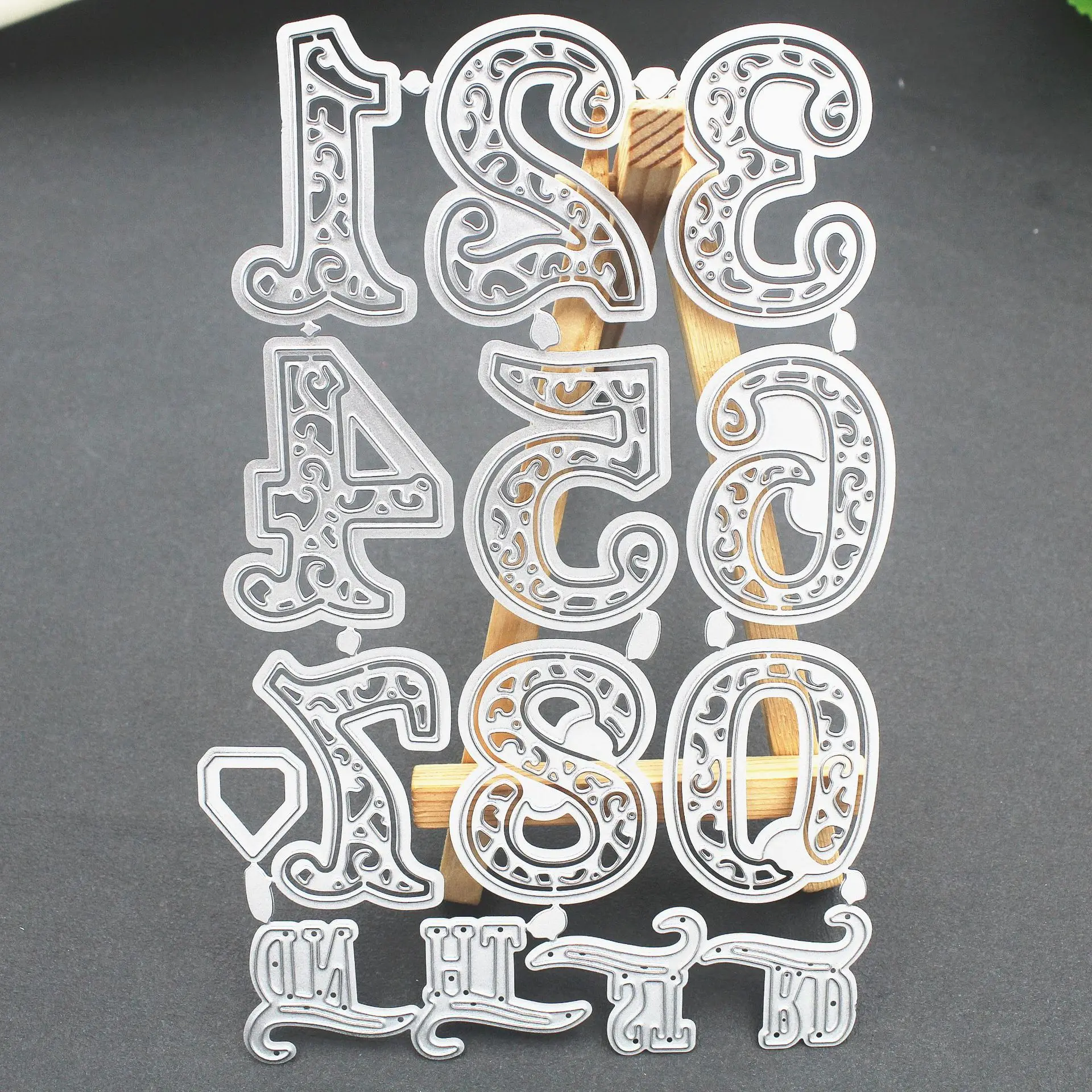 

1 Набор цифровых высекальных высечек, праздничные металлические высекальные высечки, используются для DIY скрапбукинга, фотоальбома, бумаги,...