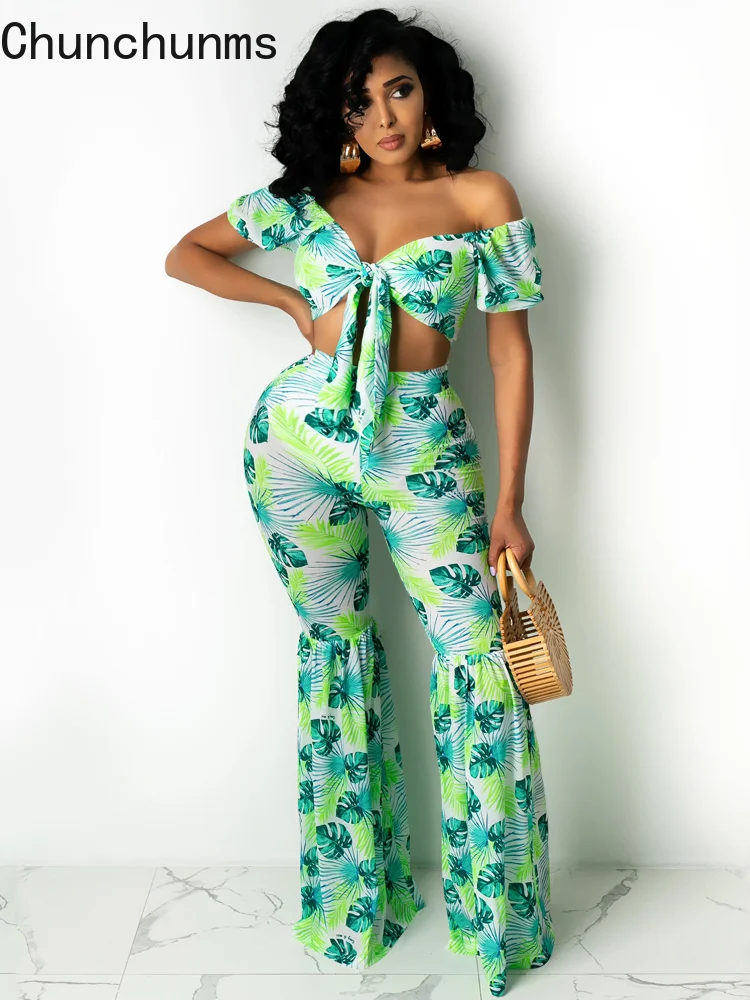 

Женский пляжный костюм с принтом, короткий Топ без бретелек, рукав реглан и расклешенные брюки с высокой талией, комплект из 2 предметов, лет...