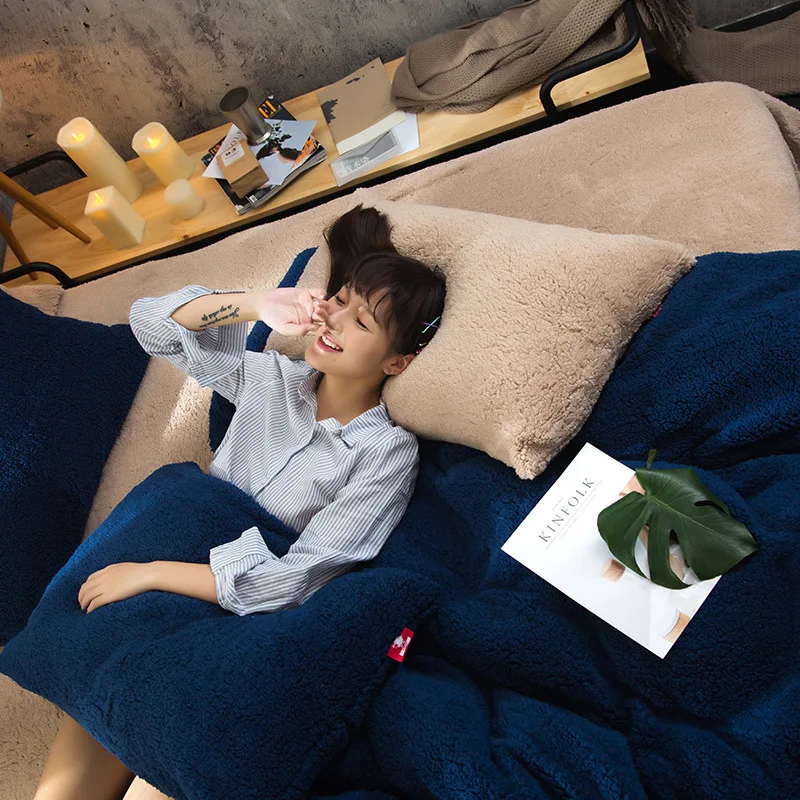 

AB Side Lamb Cashmere Fleece Bedding Set 2019 New Thicken Duvet Cover Set Velvet Bedcloth Green Bed Cover Flat Sheet Pillowcase