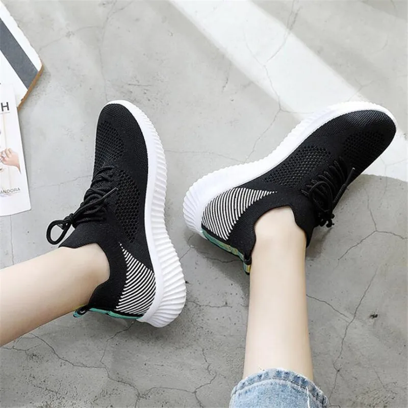 

Summer Women Shoes Mesh Light Breathable Women Sneakers Flats Casual Female Trainers Walking Shoes Zapatillas Mujer Fashion 2021