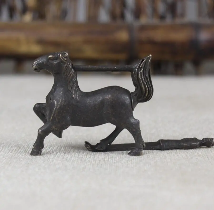 Медная статуя декоративный латунный замок пони | Дом и сад