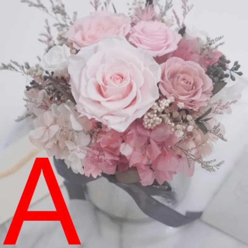 

Weddings and important occasions / Wedding accessories / Bridal bouquets WQ32050026