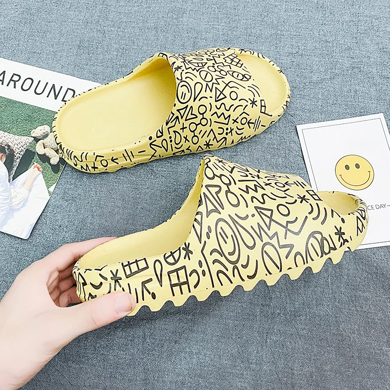 Новинка 2020 мужские тапочки для дома летние пляжные улицы женские слиперы женская