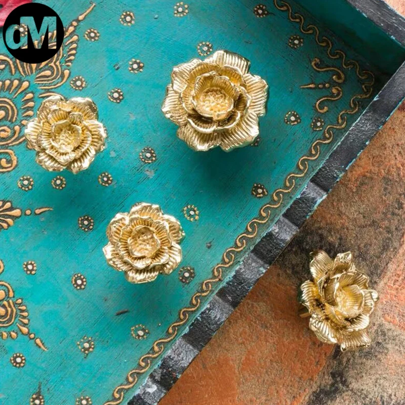 

DM 2pcs/Set Damascus Rose Shaped Brass Flower Pure Copper Drawer Knobs Cabinet Pulls Door Handle Creative Wardrobe Tea Candy