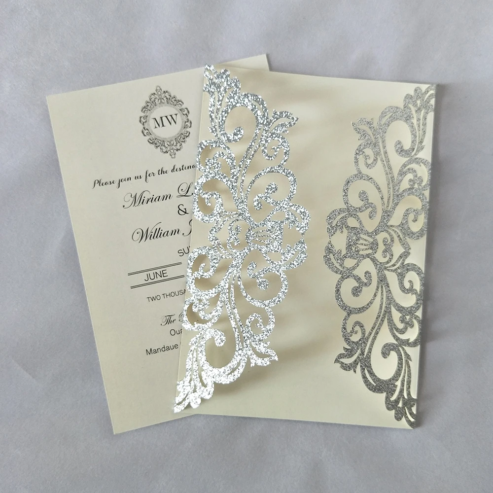 Серебряные приглашения на свадьбу блестящие для невесты с персонализированным