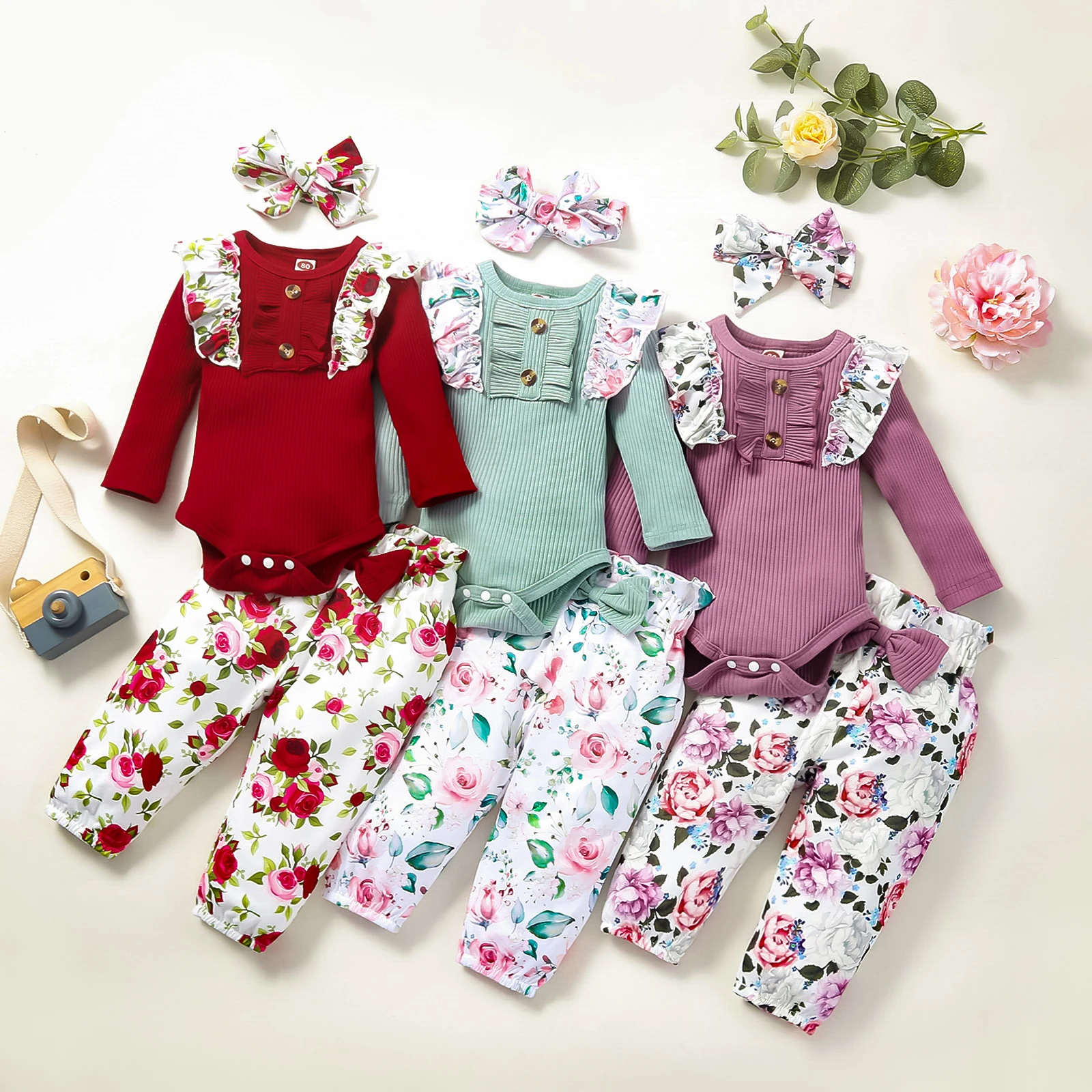 

3Pcs Baby Girls Outfit Sweet Style Long Sleeve Round Collar Splicing Romper + Floral Printing Long Trousers + Headwear Set