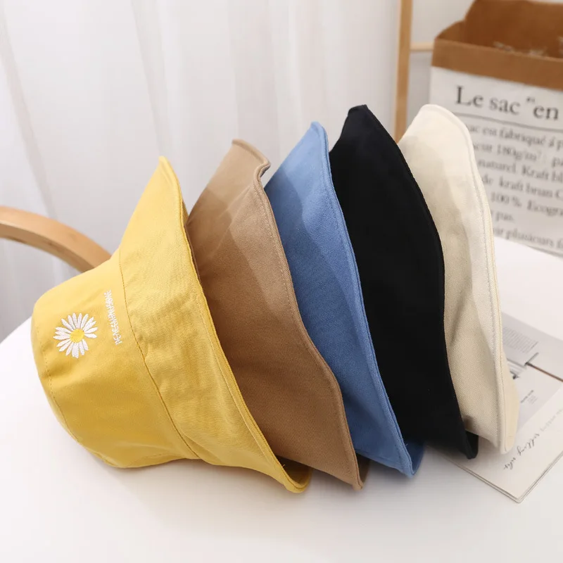 

Women's Fisherman Hat Daisy Flower Embroidery Double-Sided Sweet Cute Sunshade Bucket Hats Student Sun Basin Hat Female