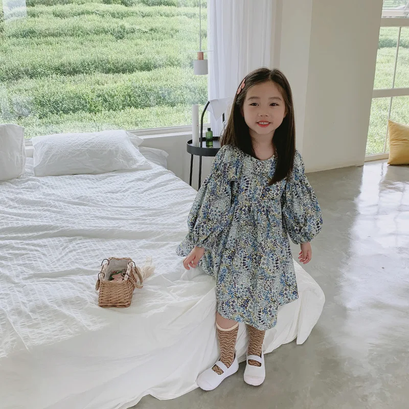 В Корейском стиле для девочек Платье с длинным рукавом в цветочек осень Новые