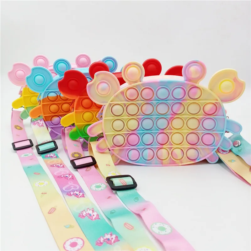 

Fidget Toys Pop It Rainbow Crab Shoulder Bag Fashion Creative Popet Fingertip Bubble Kids Autism Relief Satchel Holiday Gifts