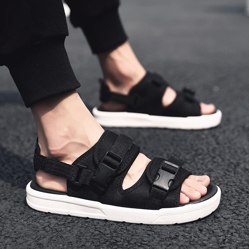 Лидер продаж Повседневная обувь Мужские шлепанцы черного и белого цвета Летние