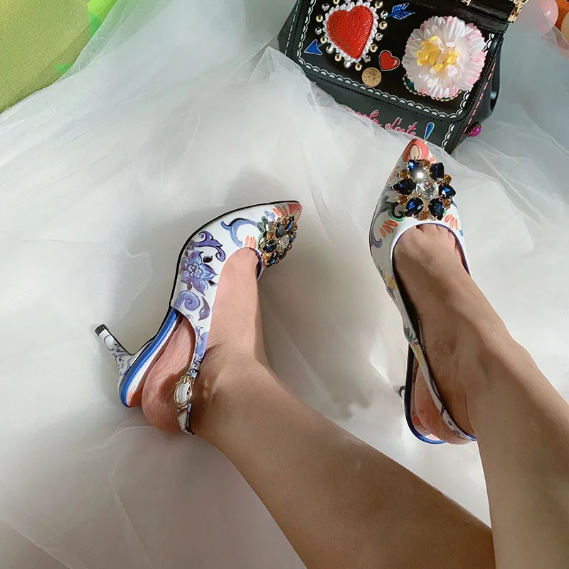 Женские туфли стразы на высоком каблуке туфли-лодочки с цветочной вышивкой