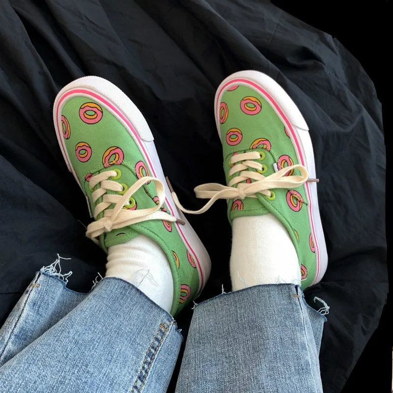 Шикарная парусиновая обувь для девушек Сезон весна-осень Милые кроссовки с